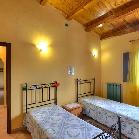 Eureka By Interhome Villa Solarino